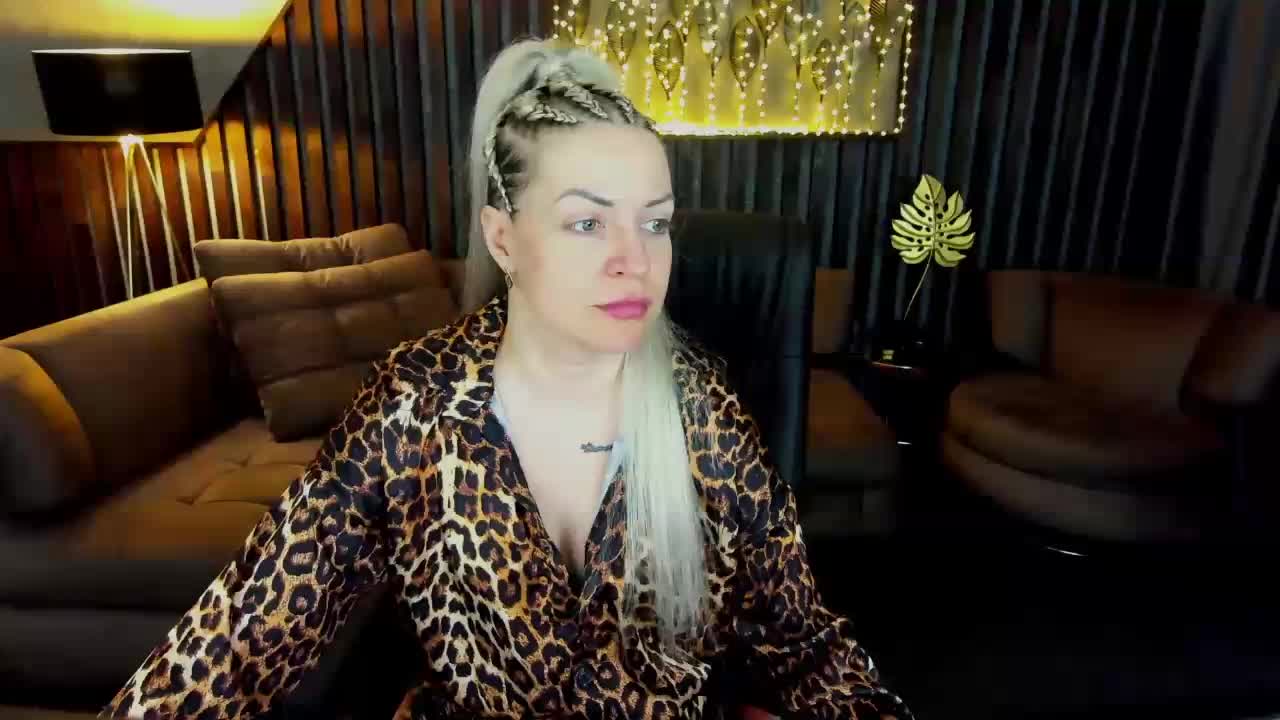 AnnaSnow Приват Записи 2026-04-11