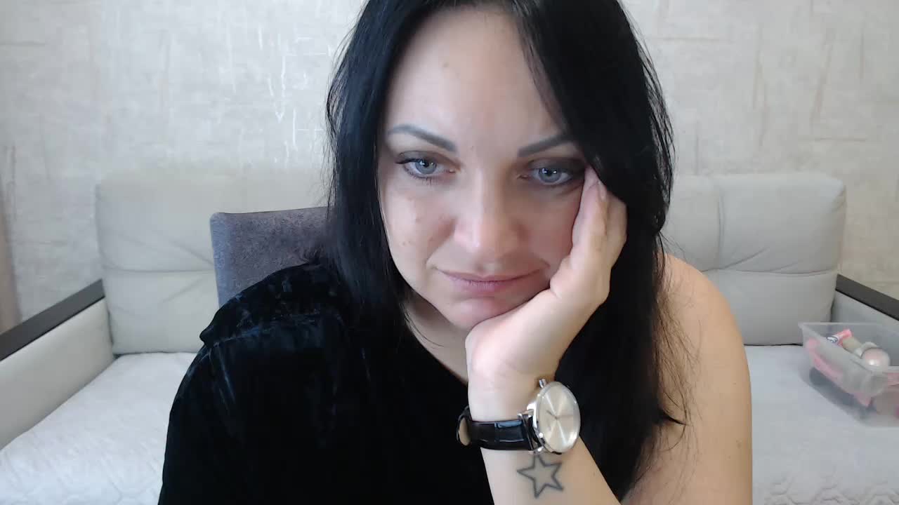 JenniferTheChic Приват Записи 2026-04-11