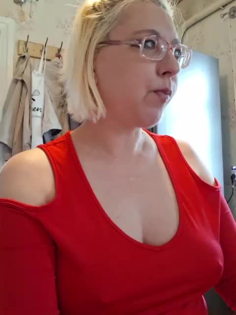 Vika211 Приват Записи 2026-04-11