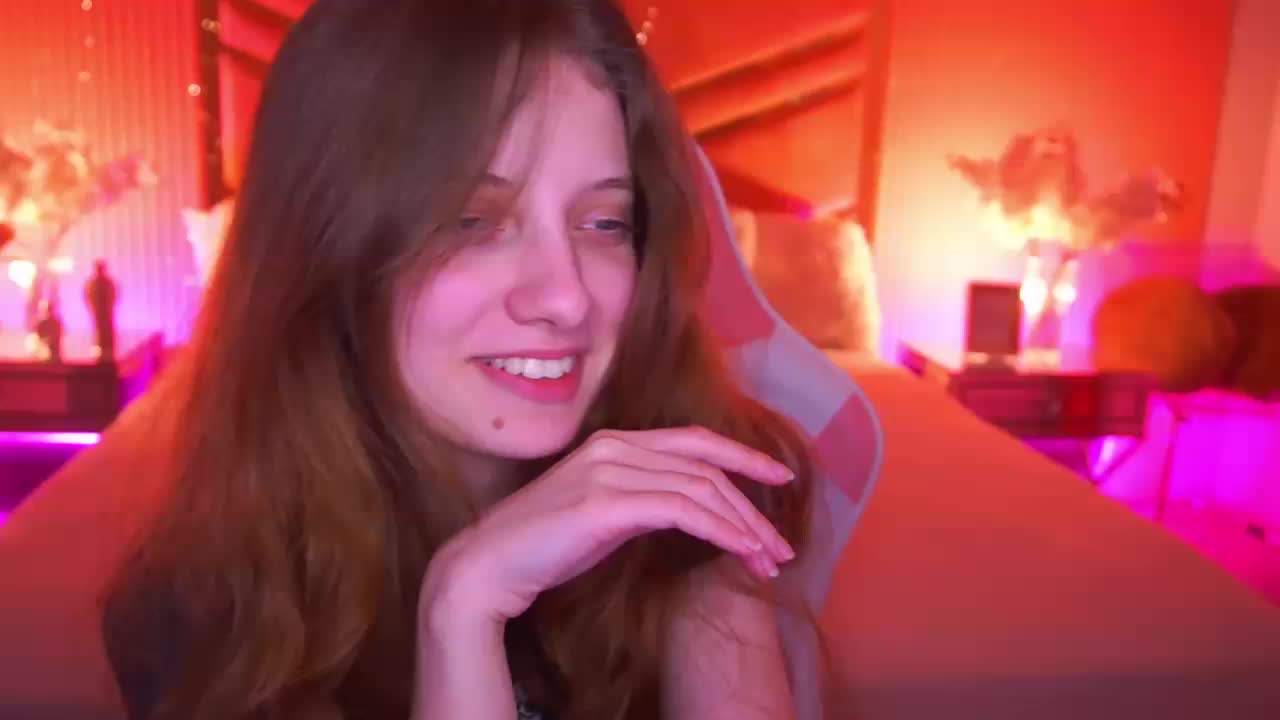 CuteeFoxy Приват Записи 2026-04-12