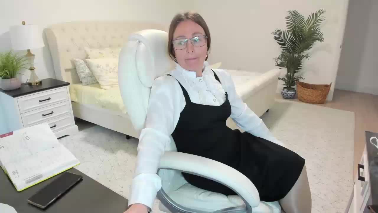 -Michelle- Приват Записи 2026-04-12