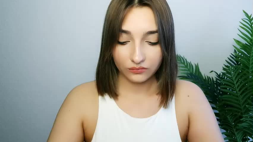 veryveryshygirl Приват Записи 2026-04-12