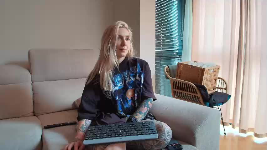 tattoobbgirl Приват Записи 2026-04-12