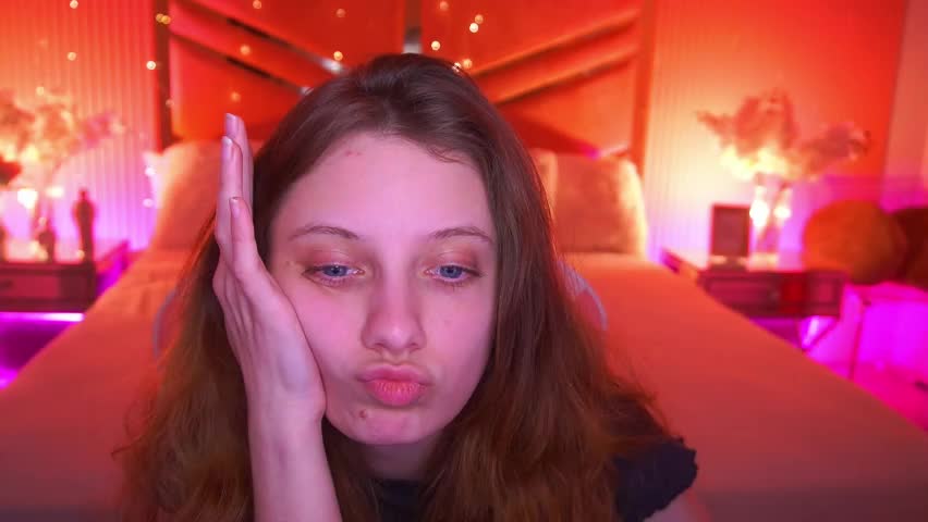 cuteefoxy Приват Записи 2026-04-12