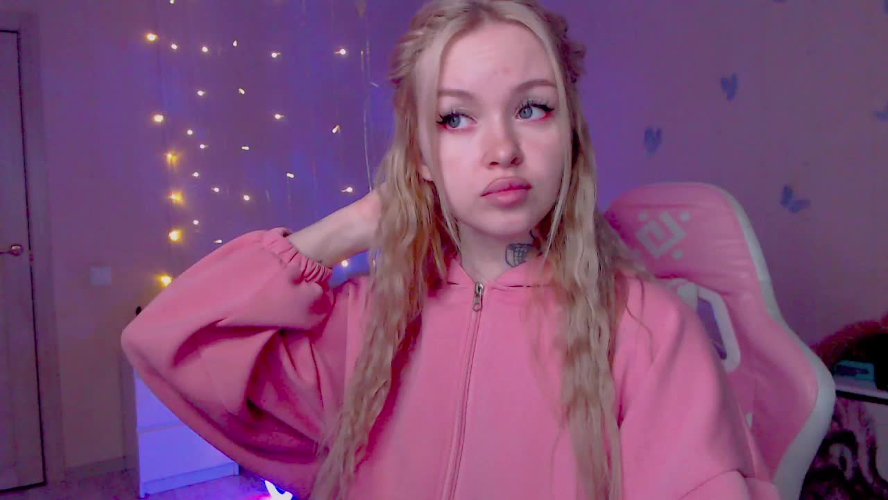 NaughtyMable Приват Записи 2026-04-12