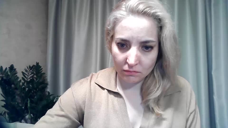 mariska-kiska Приват Записи 2026-04-12