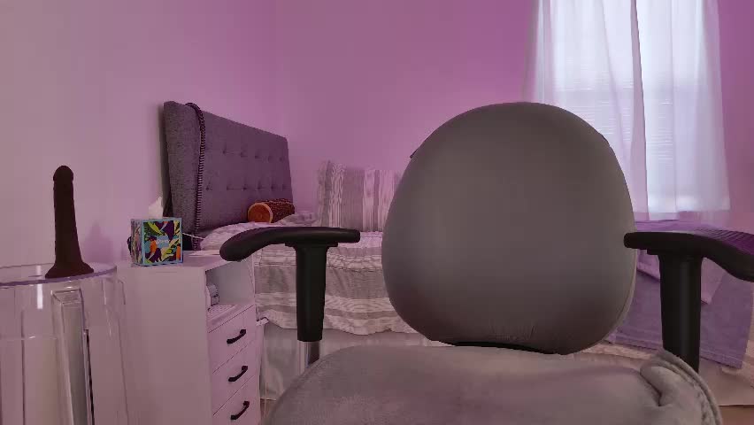 cherryvonfairy Приват Записи 2026-04-13