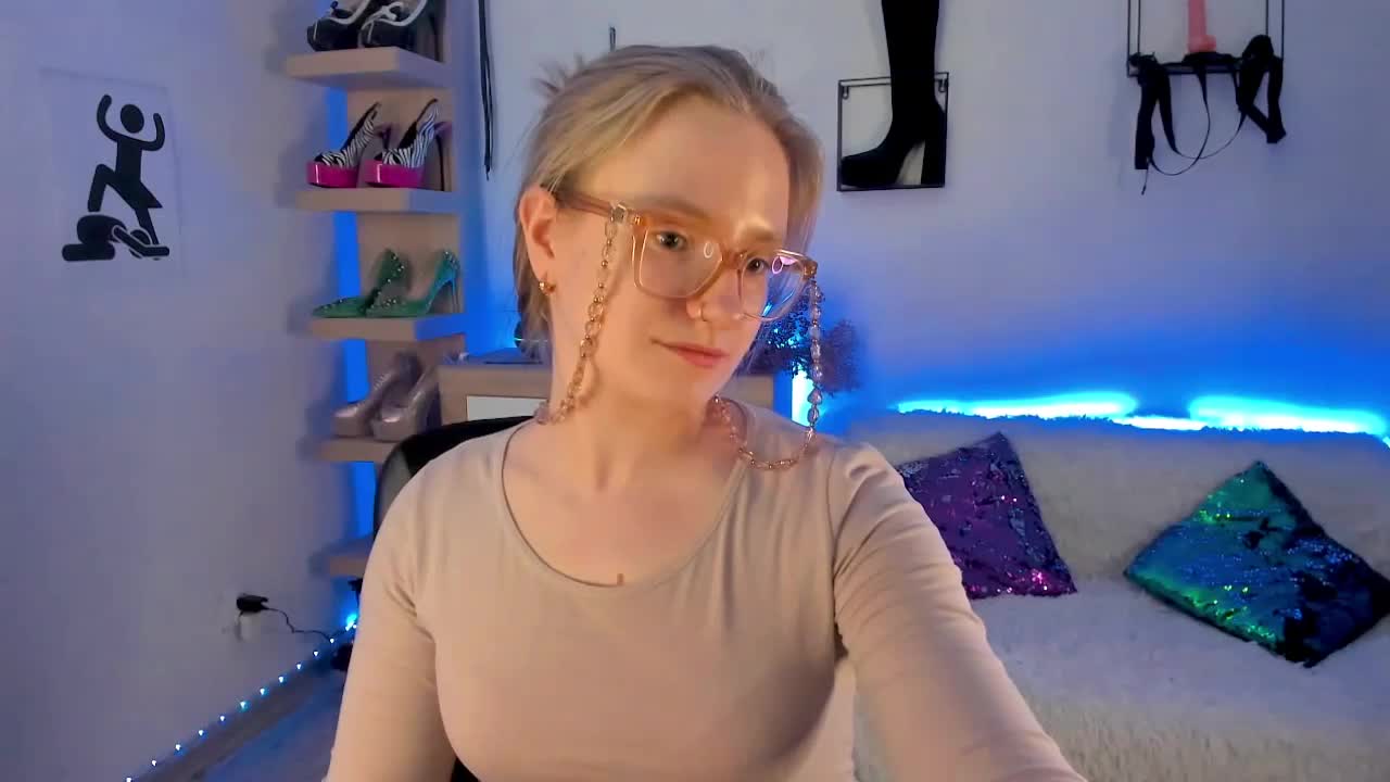 NancyErotic Приват Записи 2026-04-14