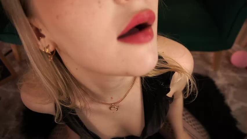 laurawifeness Приват Записи 2026-04-14