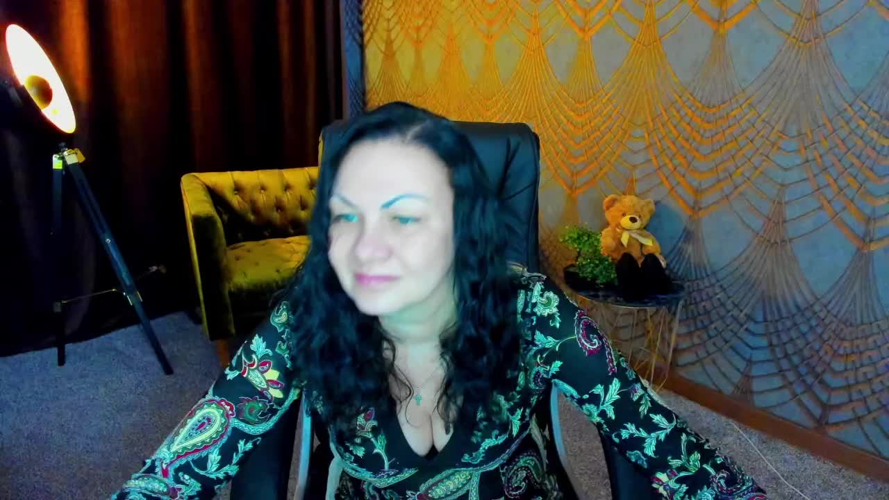 IrissMoon Приват Записи 2026-04-14