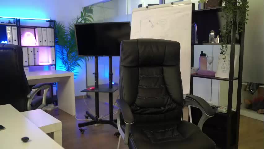 babesgowild Приват Записи 2026-04-14