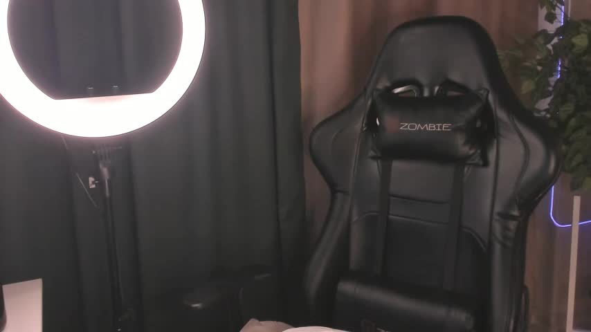 lasly_moon Приват Записи 2026-04-15