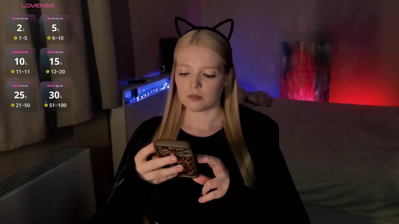 LadyLoveA Приват Записи 2026-04-15