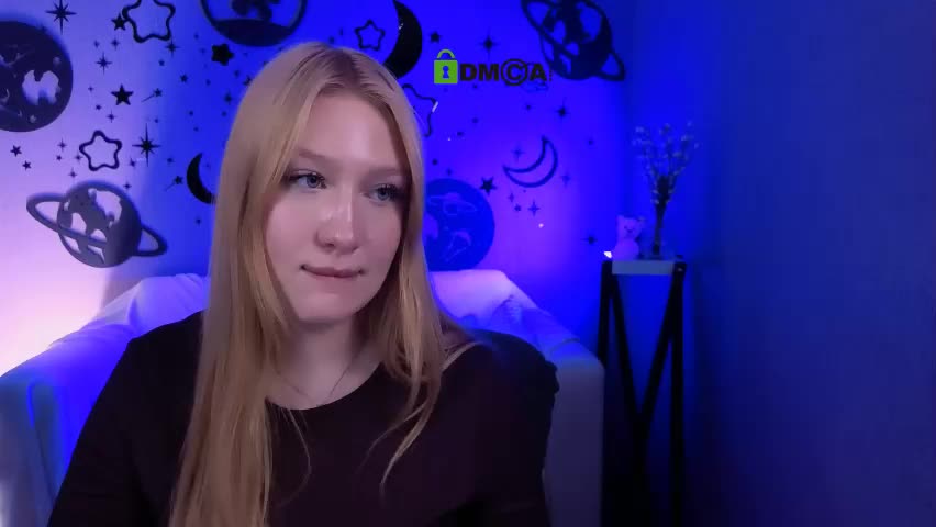 playful_sophie Приват Записи 2026-04-15