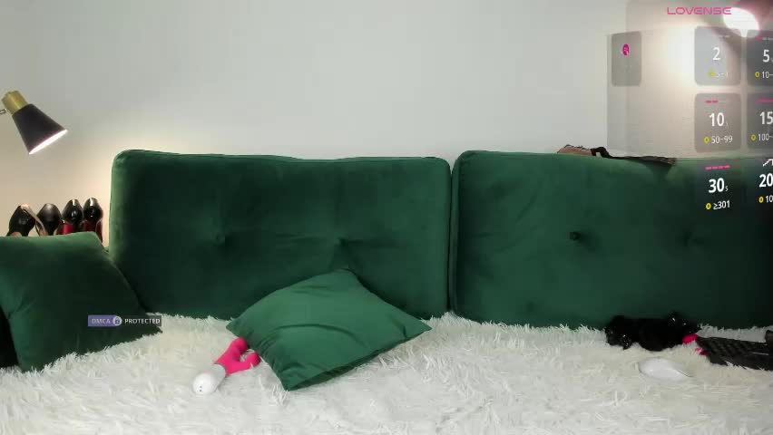 intrigueeme Приват Записи 2026-04-15