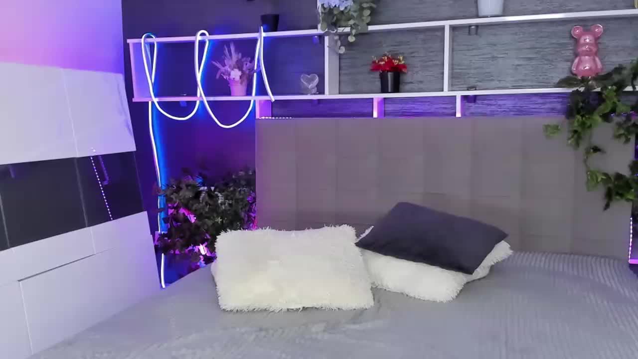 ChristyBrooks Приват Записи 2026-04-16