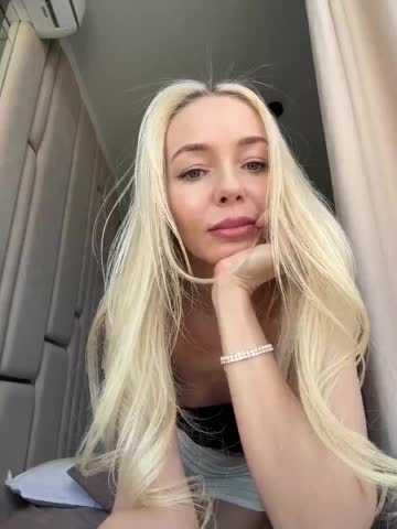 WhiteGirl-one Приват Записи 2026-04-16