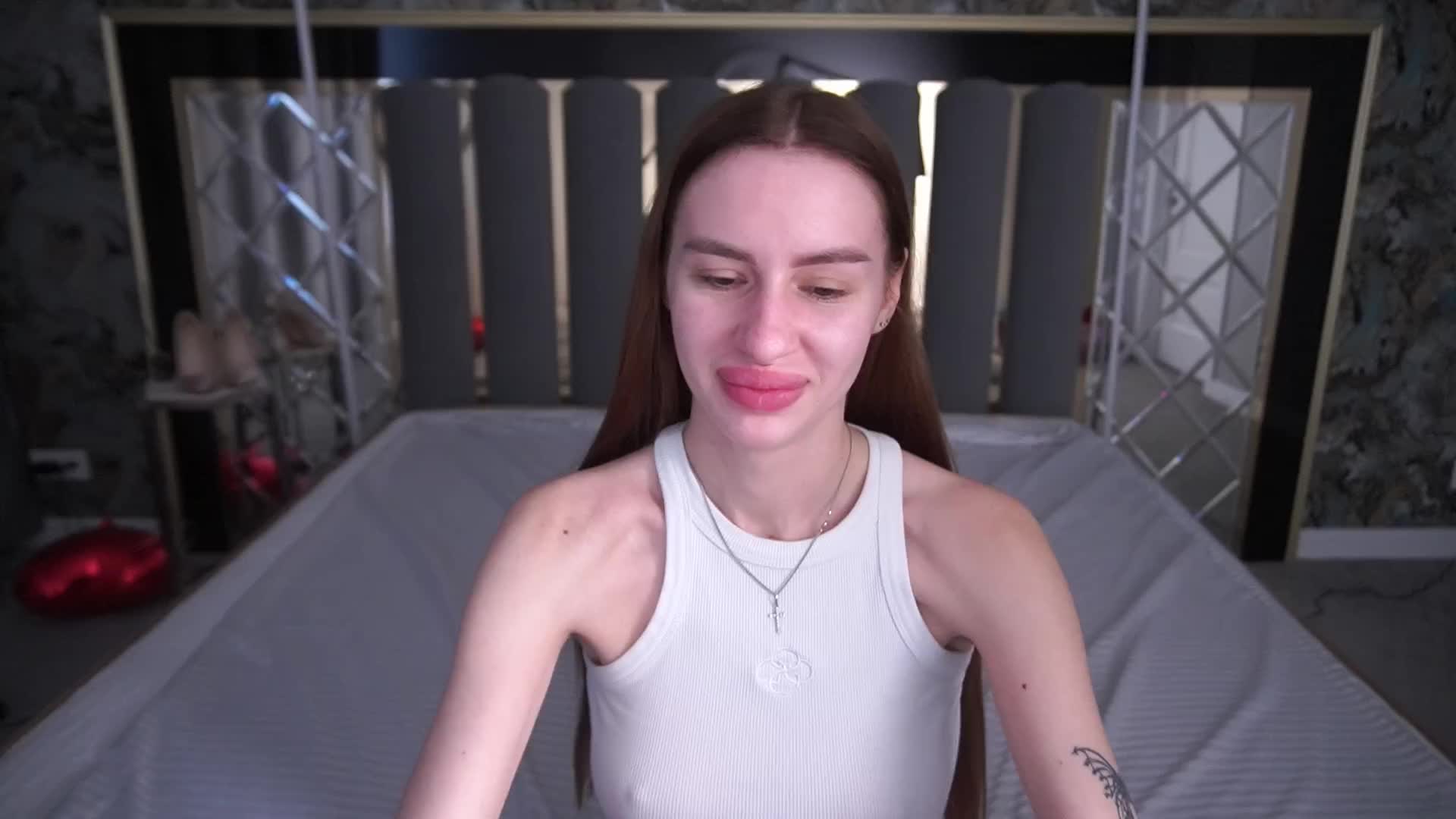 SnowWhiteee Приват Записи 2026-04-16