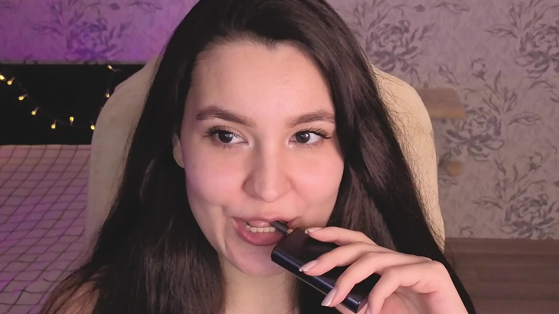 annie-fleur Приват Записи 2026-04-17