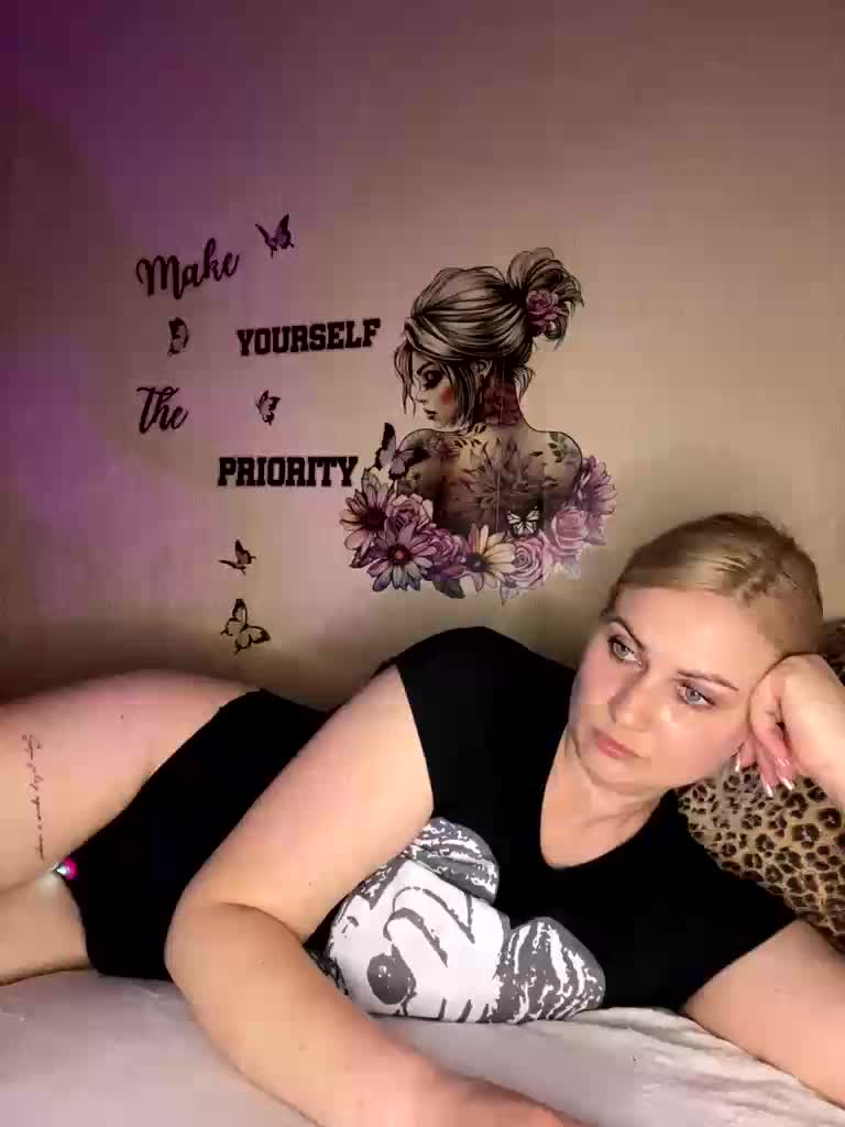 Alinka11127 Приват Записи 2026-04-17