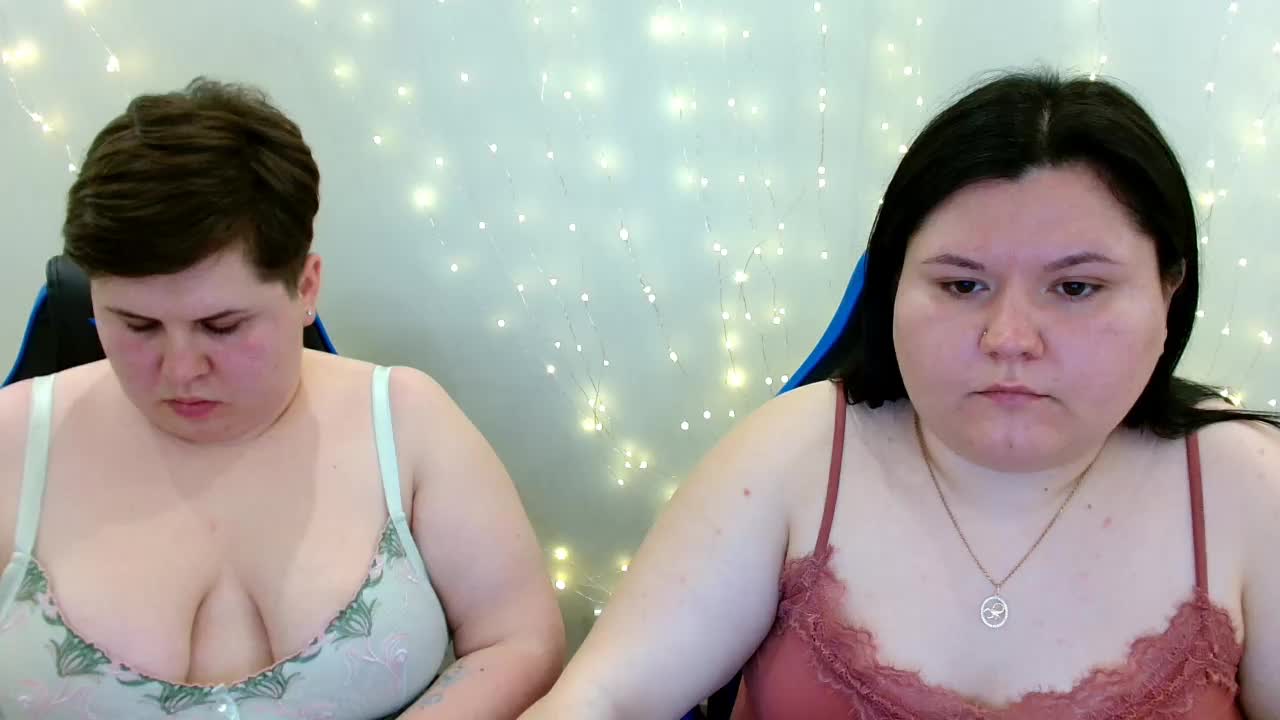 BeckyAndEllen Приват Записи 2026-04-17