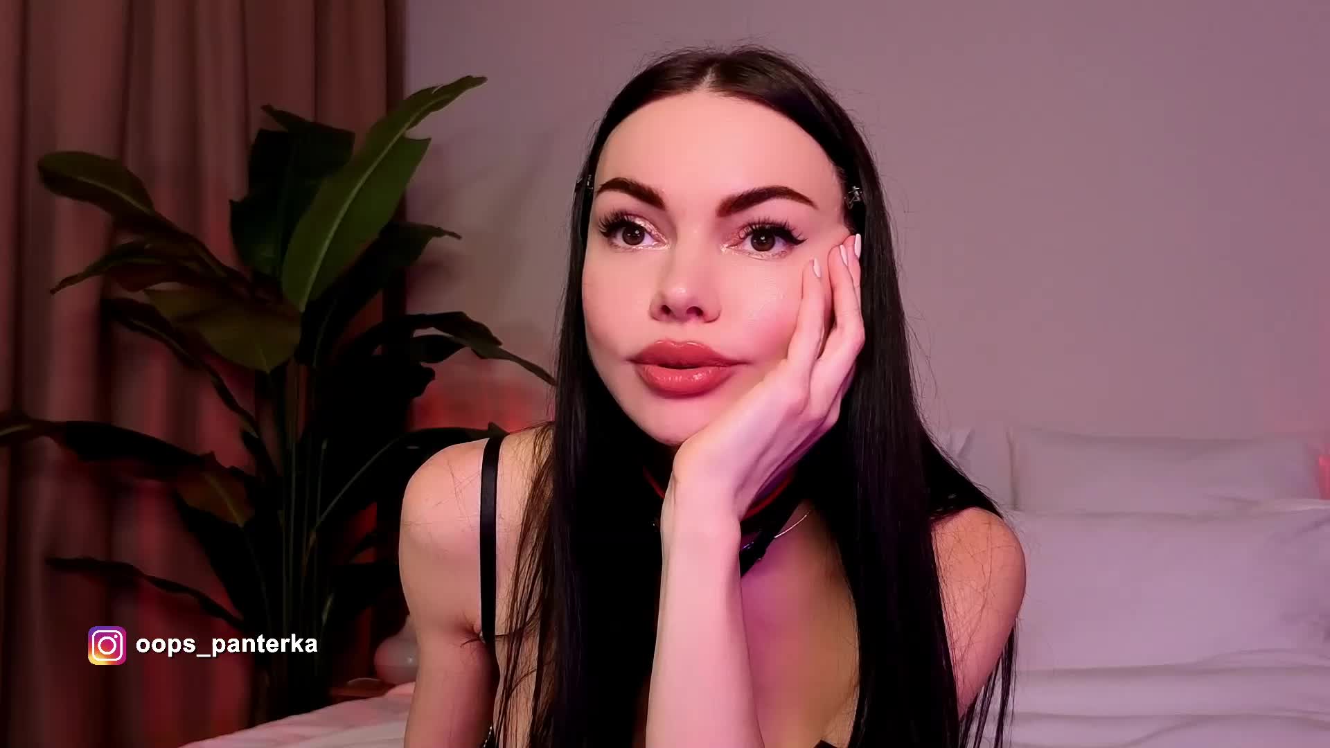 Amyleeplayss Приват Записи 2026-04-17