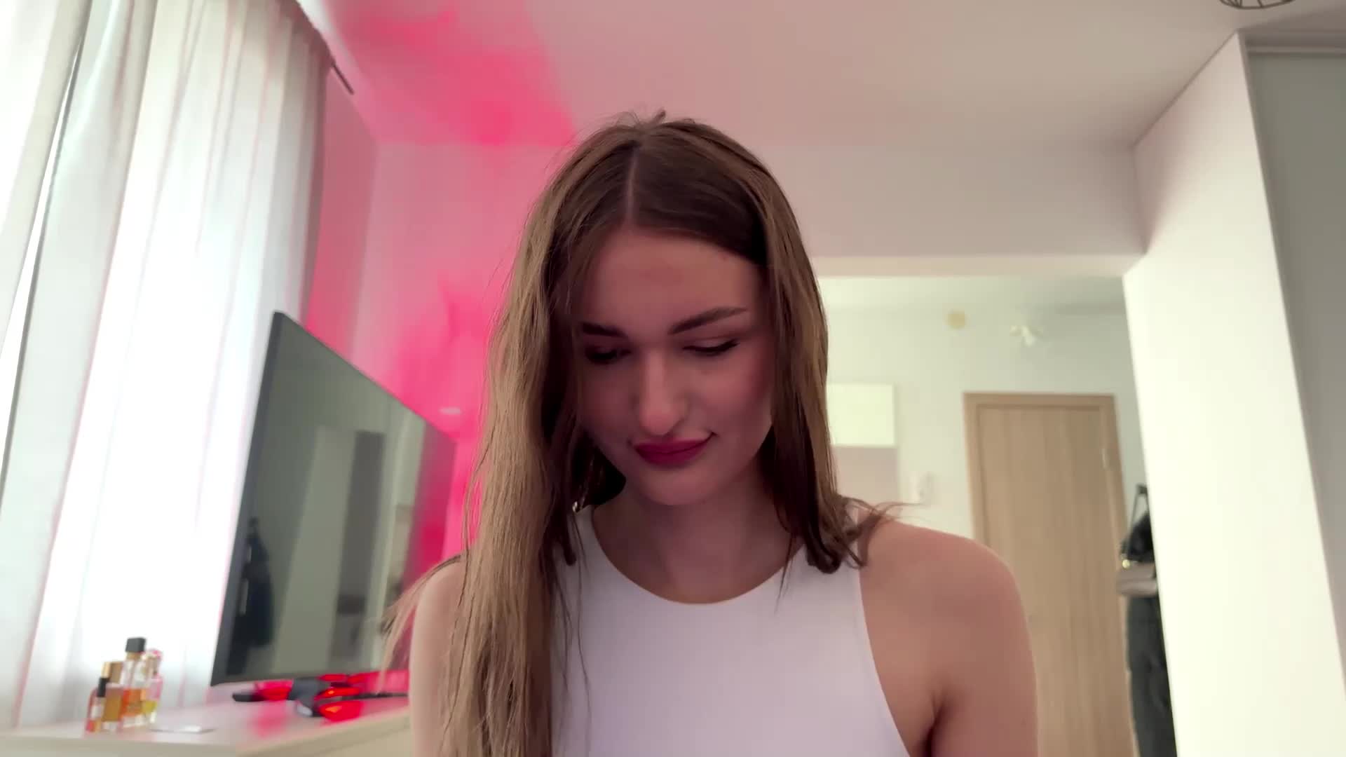 LauraMondella Приват Записи 2026-04-17