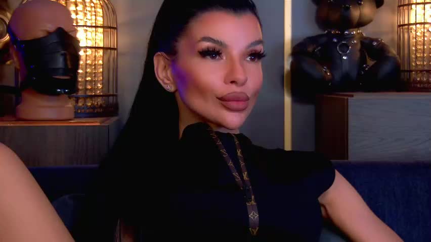 mistresselenia Приват Записи 2026-04-17