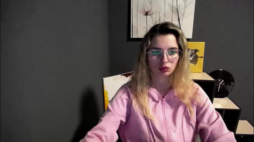 olivia_vi Приват Записи 2026-04-17