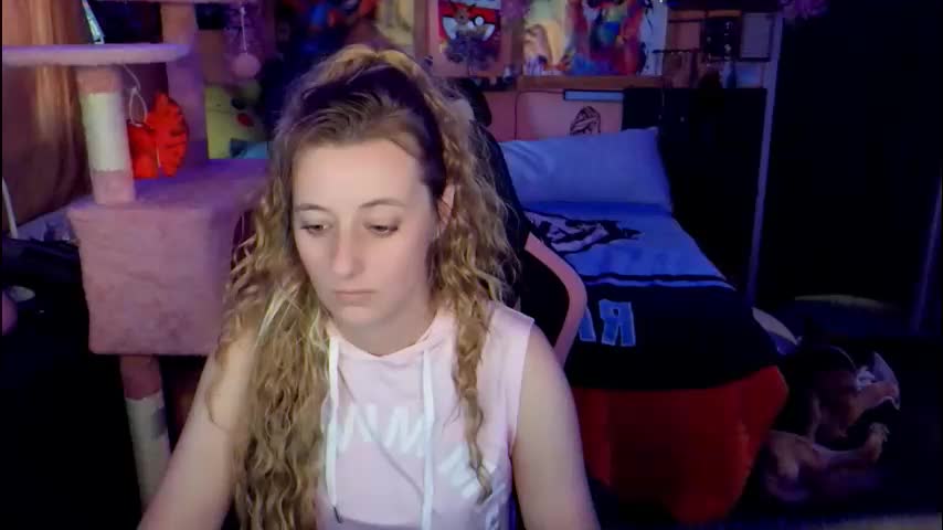 yoursecretgirlfriend963 Приват Записи 2026-04-17