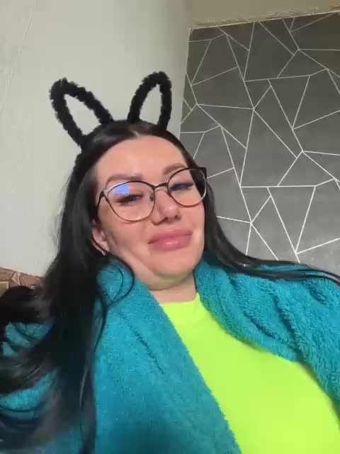 goldenwitchx Приват Записи 2026-04-17