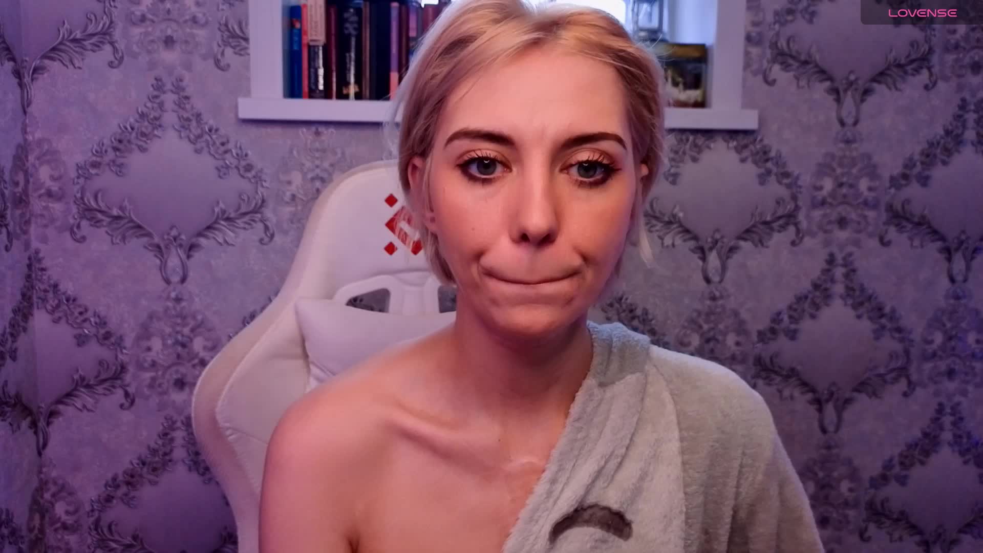 BlondIce Приват Записи 2026-04-17