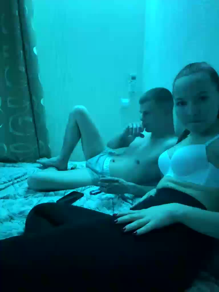Bunniesss Приват Записи 2026-04-18