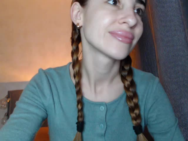 NoraSweet Приват Записи 2026-04-19