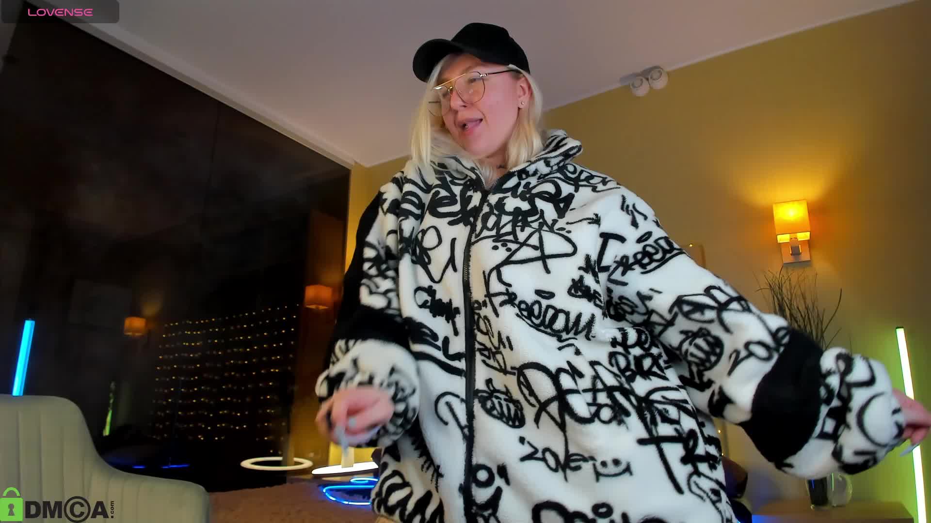 Debbie-Taylor Приват Записи 2026-04-20