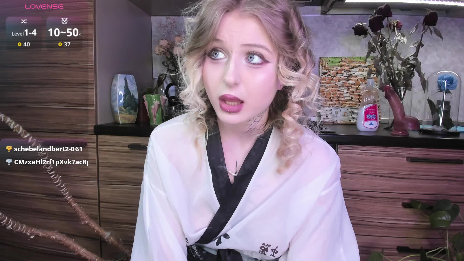 goth-bimbo Приват Записи 2026-04-20