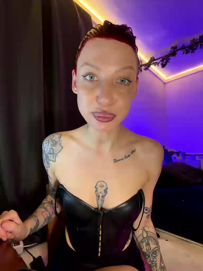 Alina666Mistress Приват Записи 2026-04-20