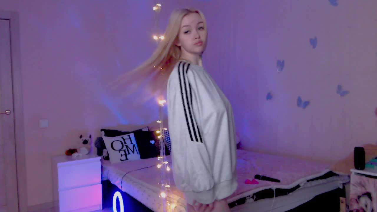 NaughtyMable Приват Записи 2026-04-20