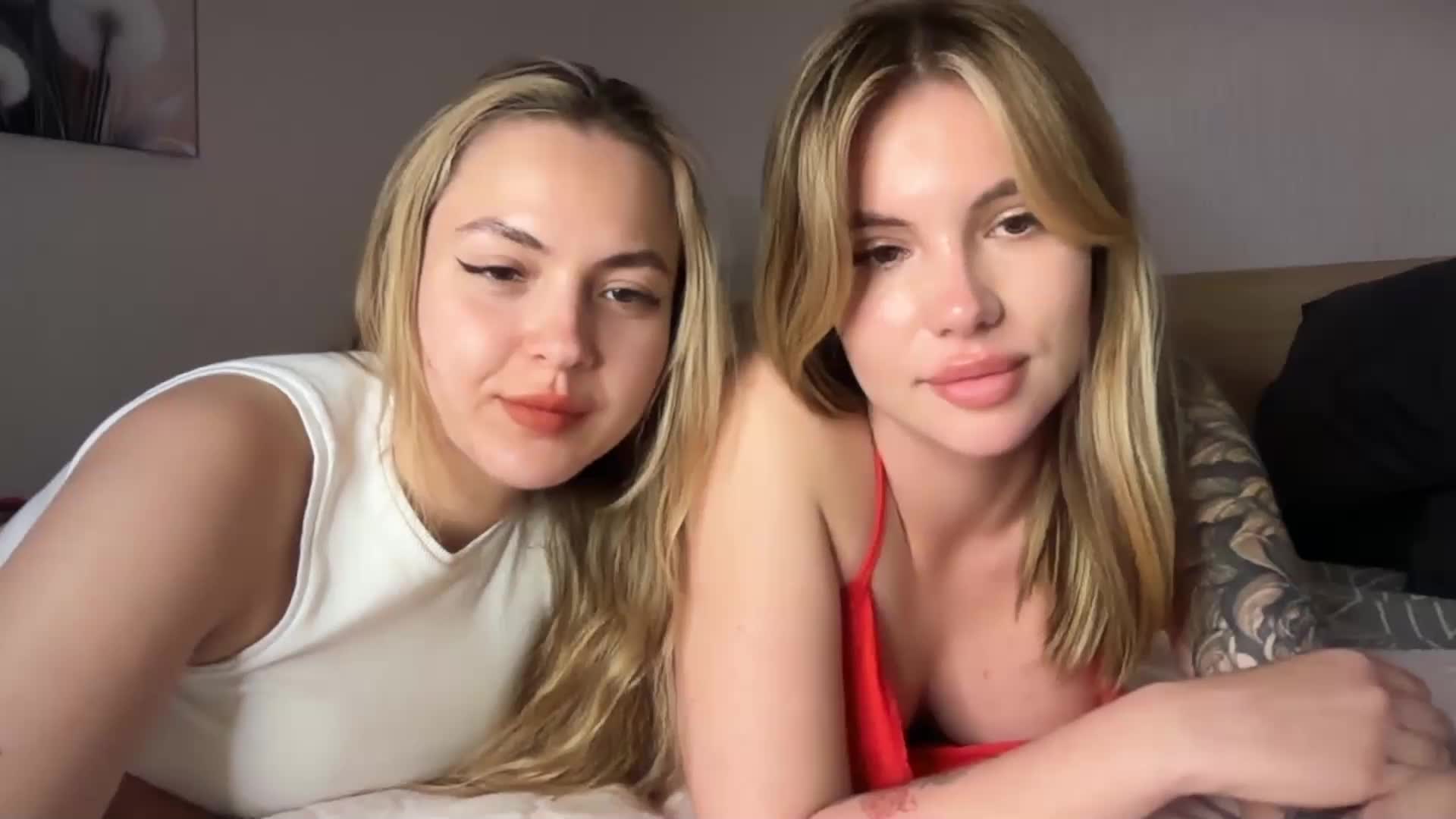 VelvetTwins Приват Записи 2026-04-20