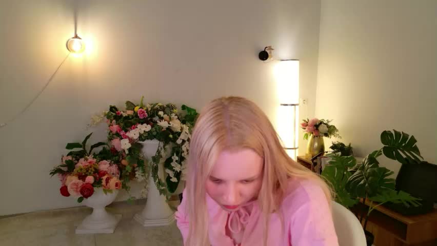 tinasiner Приват Записи 2026-04-21