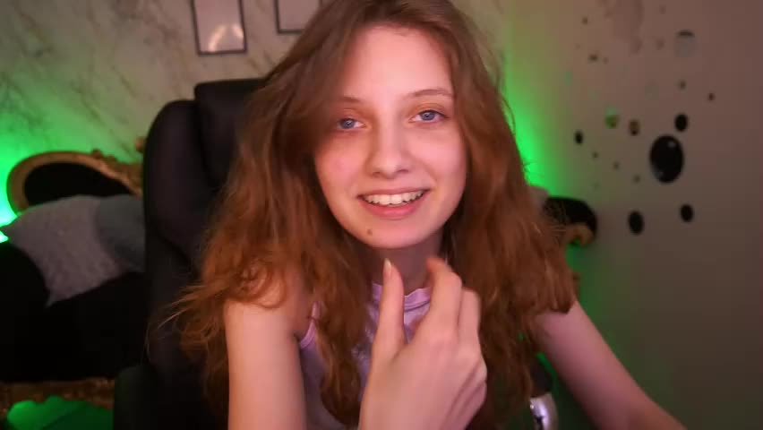 cuteefoxy Приват Записи 2026-04-21