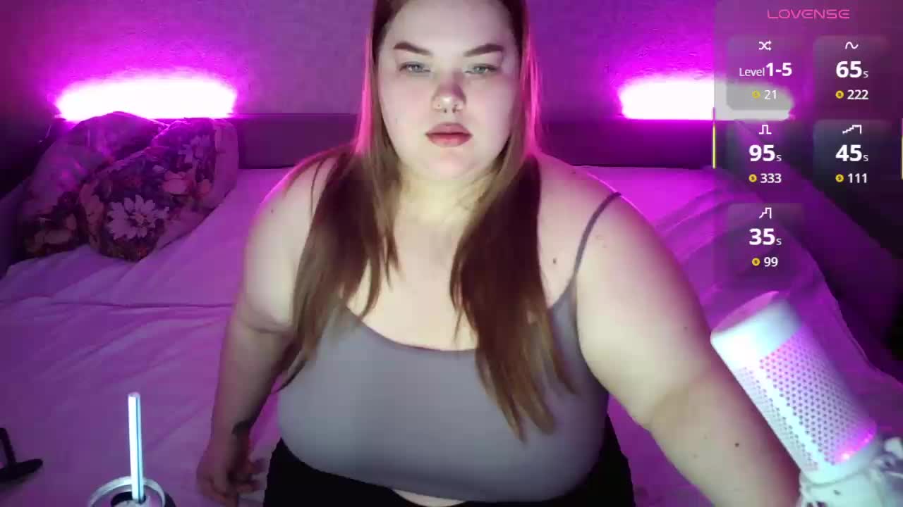 LovelyEmily Приват Записи 2026-04-22