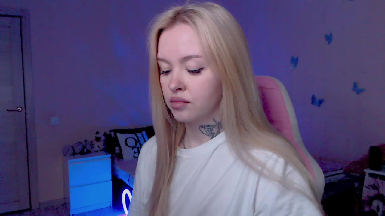 NaughtyMable Приват Записи 2026-04-22