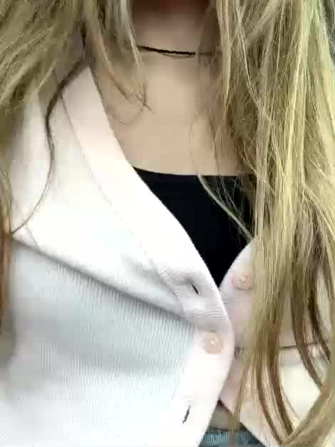 Amelia575-1 Приват Записи 2026-04-22