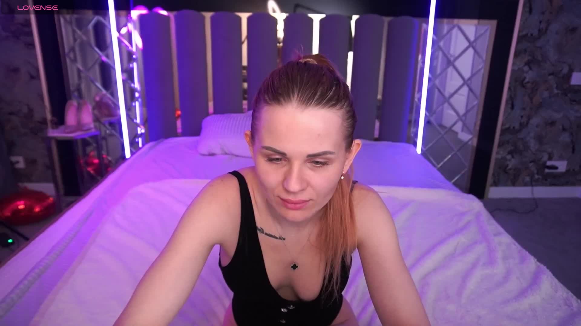 LunaLicks Приват Записи 2026-04-22