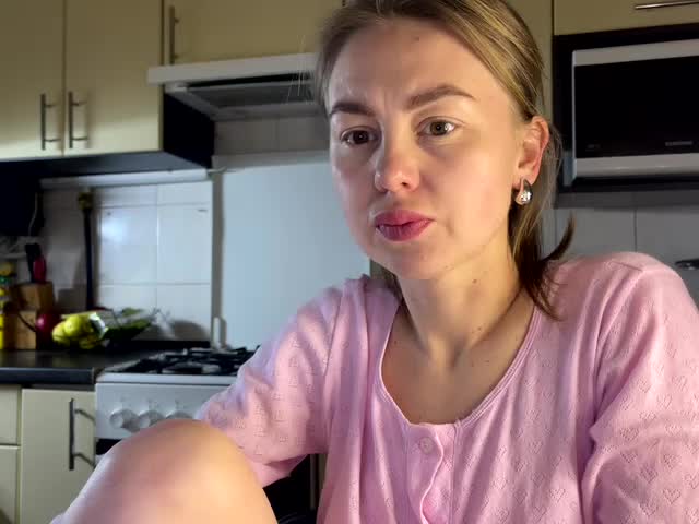 MartaLuna Приват Записи 2026-04-22