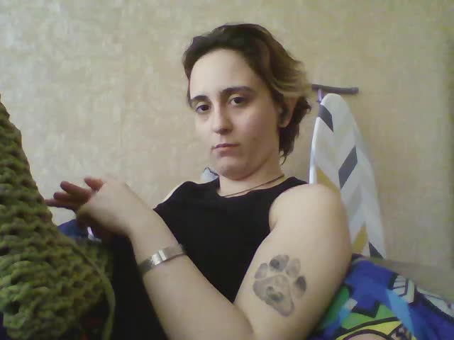 Hotredhead01 Приват Записи 2026-04-22