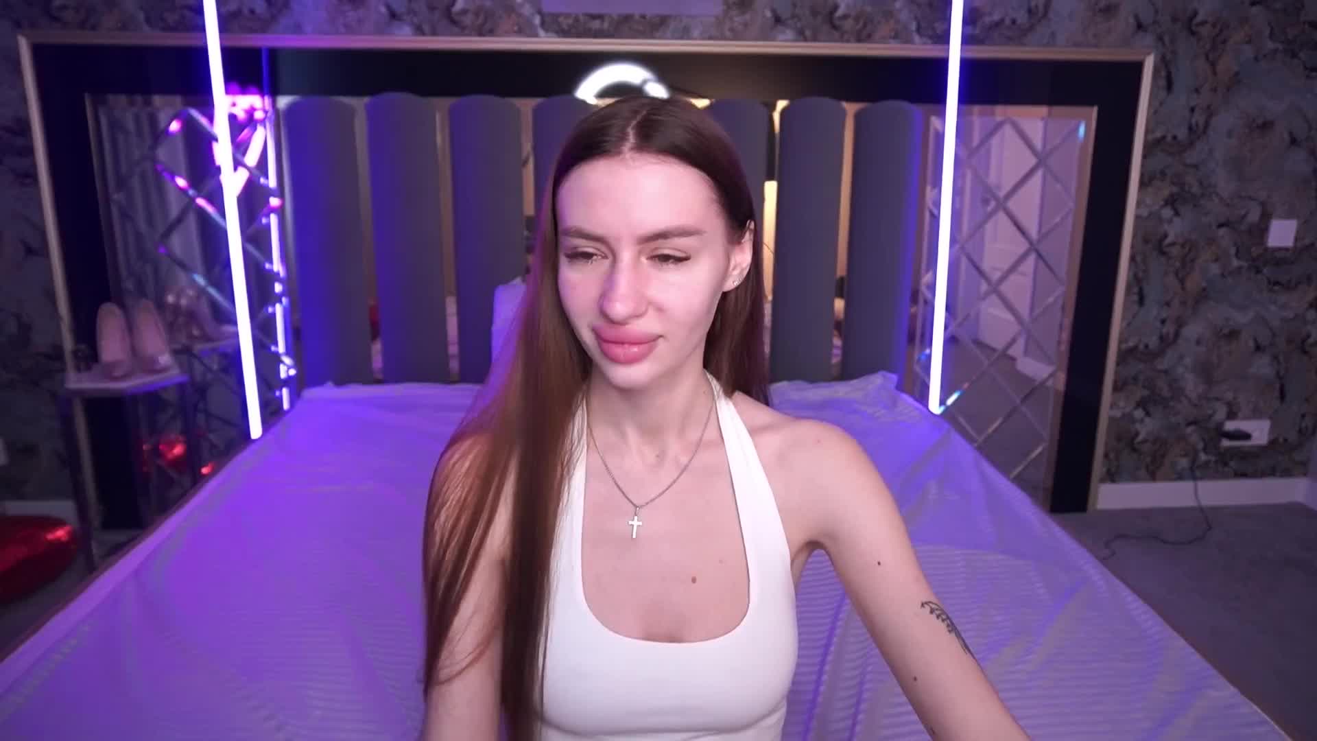 SnowWhiteee Приват Записи 2026-04-22