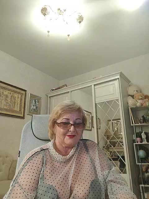 KarinkaSweet Приват Записи 2026-04-22