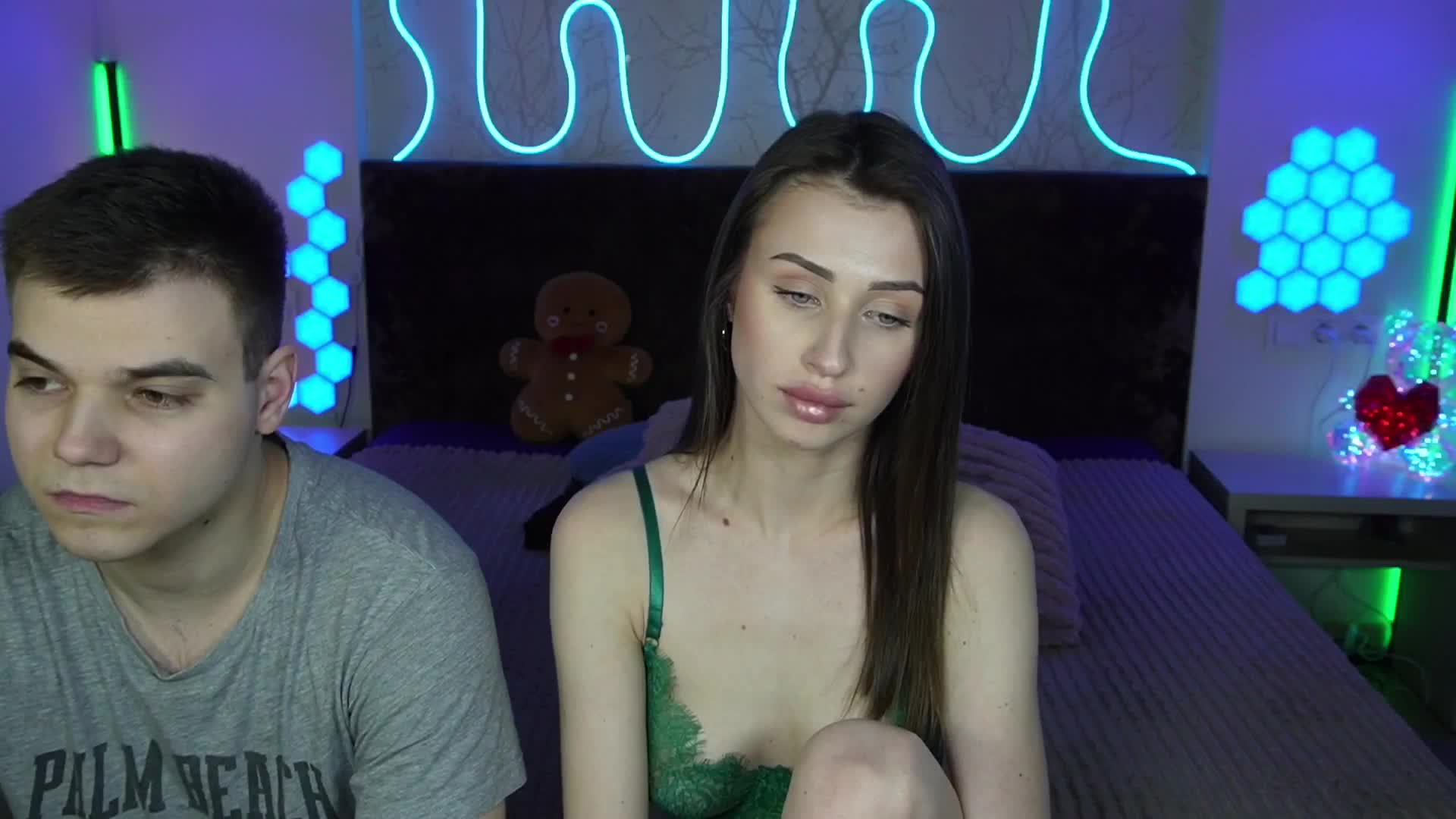 VikkiAndGeorge Приват Записи 2026-04-23